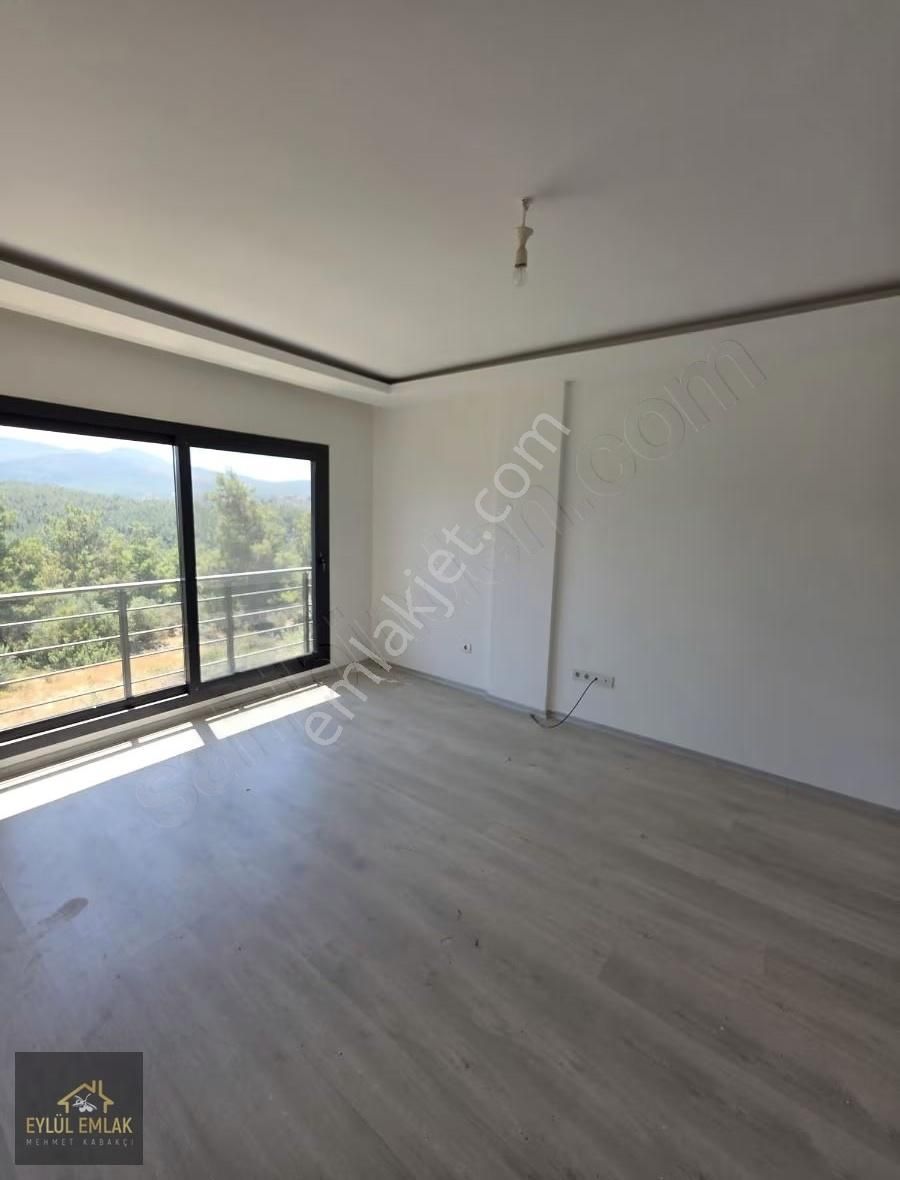 Mumcular Merkezde Manzaralı Satılık 2+1