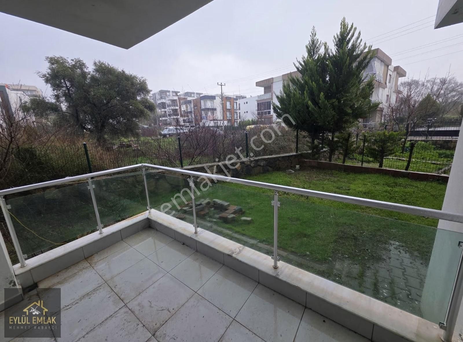 Mumcularda Satılık 2+1 Bahçe Katı Daire - Görsel 16