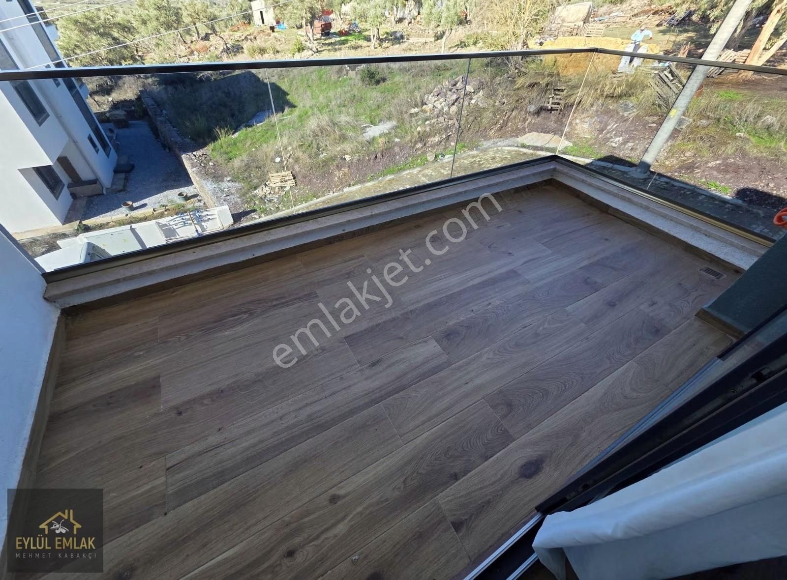 Mumcularda Eşyalı Kiralık 2+1 Daire