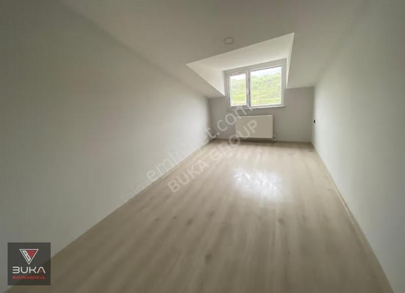 Güvenlikli Ve Otoparklı Yatırımlık Fırsat 2 Adet Satılık Daire - Görsel 2