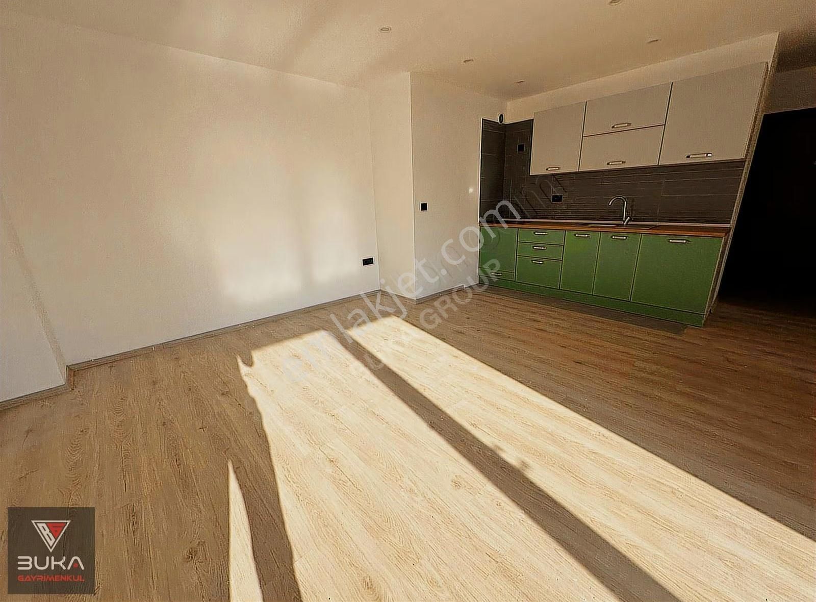 Güvenlikli Ve Otoparklı Yatırımlık Fırsat 2 Adet Satılık Daire - Görsel 5