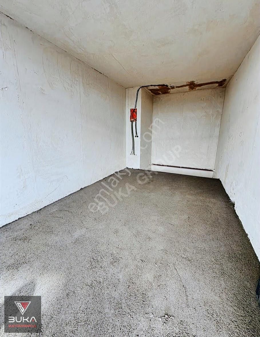Marmara Üniversitesine Komşu Sıfır Kiralık Depolu Dükkan - Görsel 9
