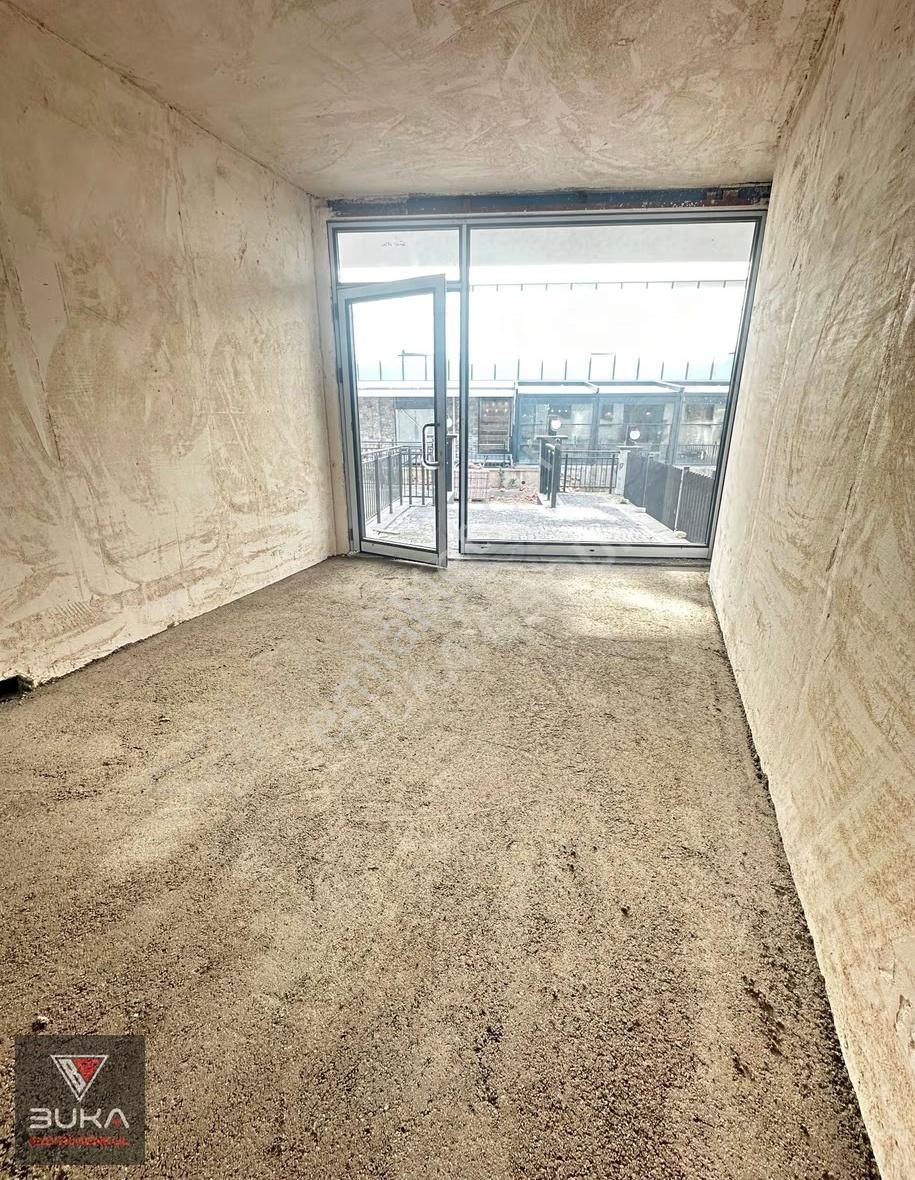 Marmara Üniversitesine Komşu Sıfır Kiralık Depolu Dükkan - Görsel 12