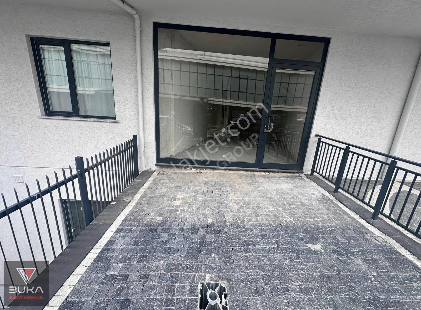 Marmara Üniversitesine Komşu Sıfır Kiralık Depolu Dükkan - Görsel 5