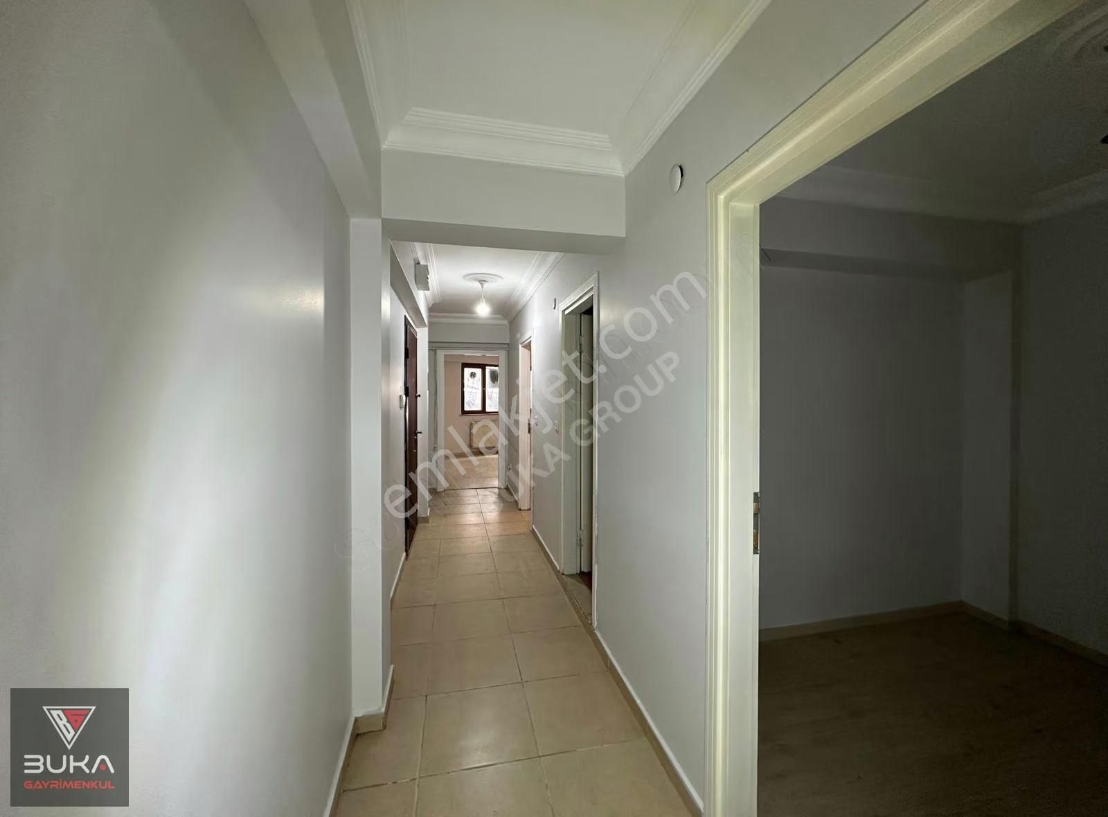 Zeynep Kamil Yakını Kaçırılmayacak Fırsat 2+1 Satılık Daire - Görsel 15