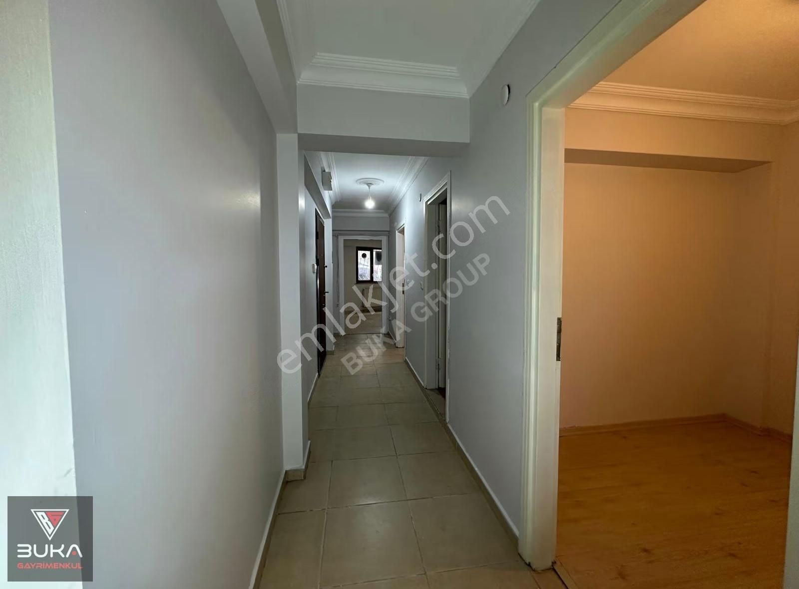 Zeynep Kamil Yakını Kaçırılmayacak Fırsat 2+1 Satılık Daire - Görsel 3