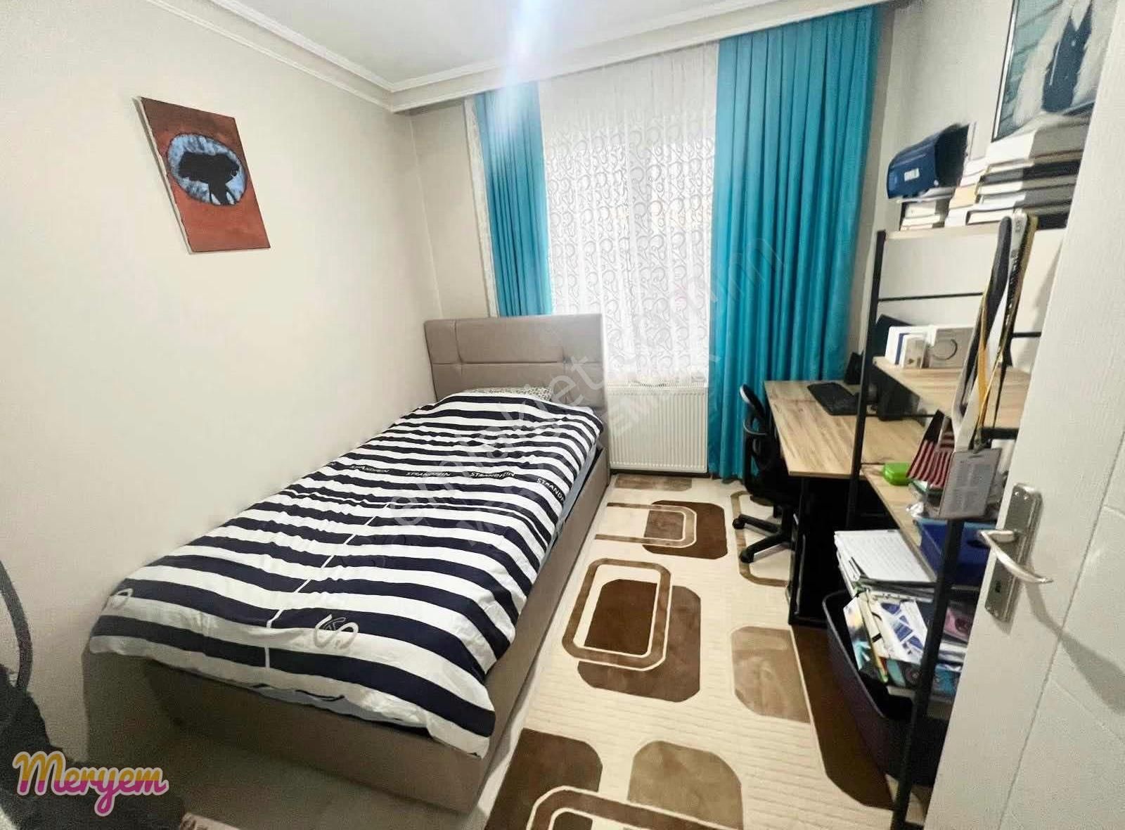 8 Cadde Çok Yakın Kök Tapulu 3+1 Geniş Satılık İçi Yapılı Daire - Görsel 15