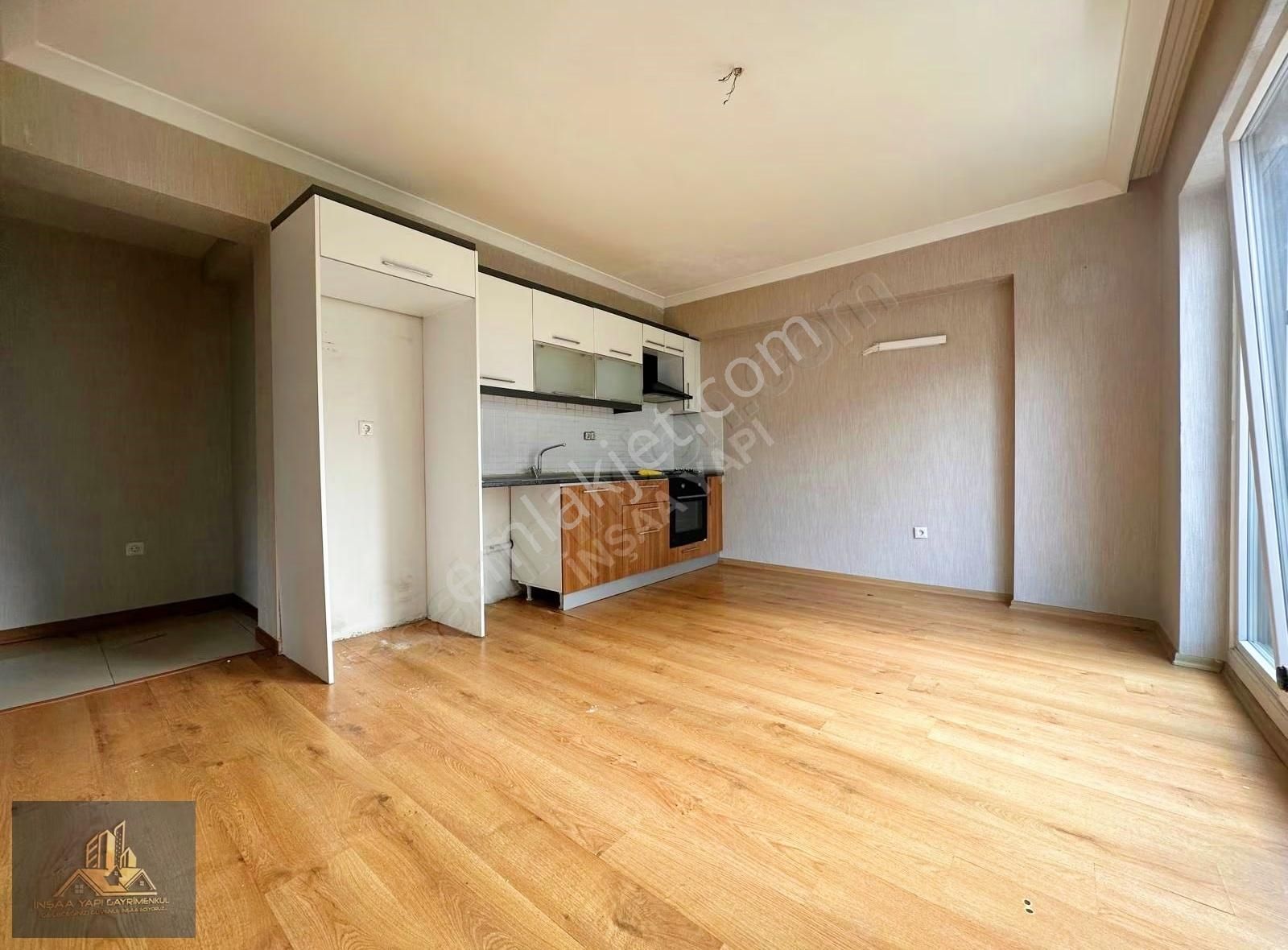 Cumhuriyet Mahallesin'de Kiralık 1+1 Boş Daire Fırsatı - Görsel 14