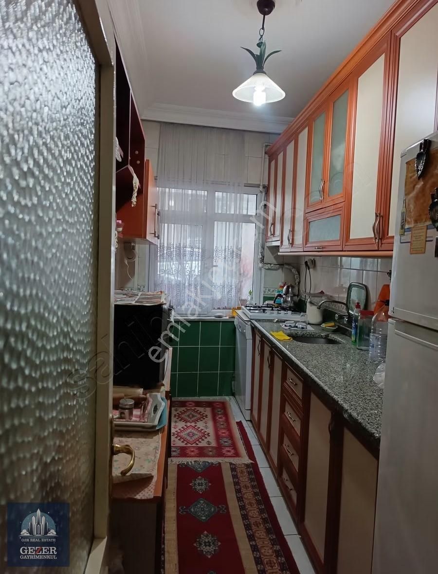 Küçükköyde Mükemmel Konumda Krediye Uygun Giriş Kat Daire - Görsel 19