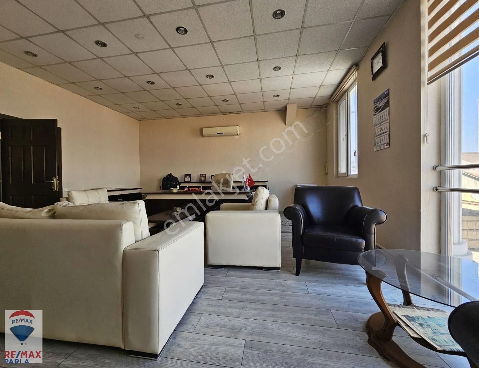 Canik / Piazza Avm Arkası Satılık 1000 M2 4 Katlı Dükkan - Görsel 11