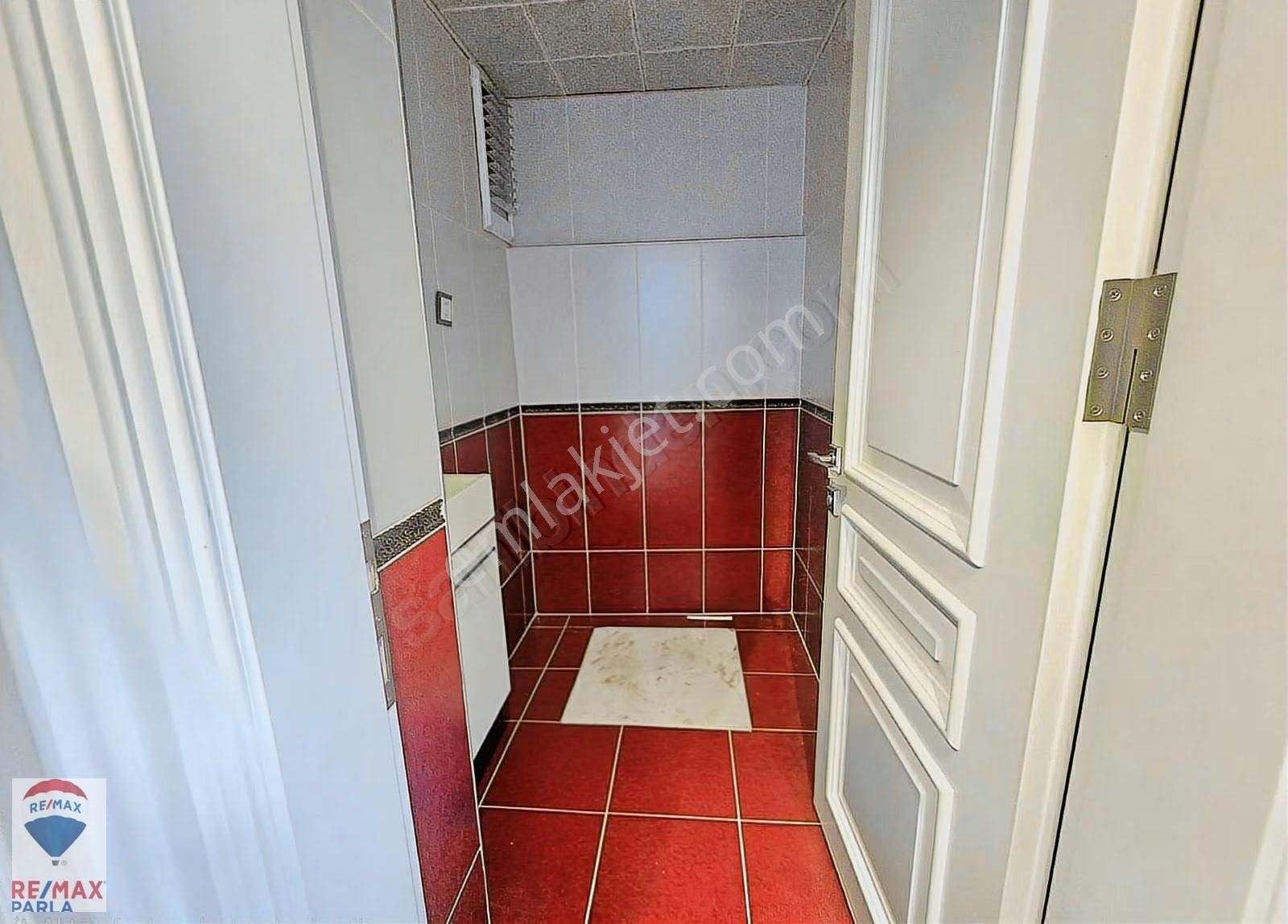 Güzelyalıda Sahile 2. Parsel, Deniz Manzaralı 5+1 Dubleks - Görsel 6