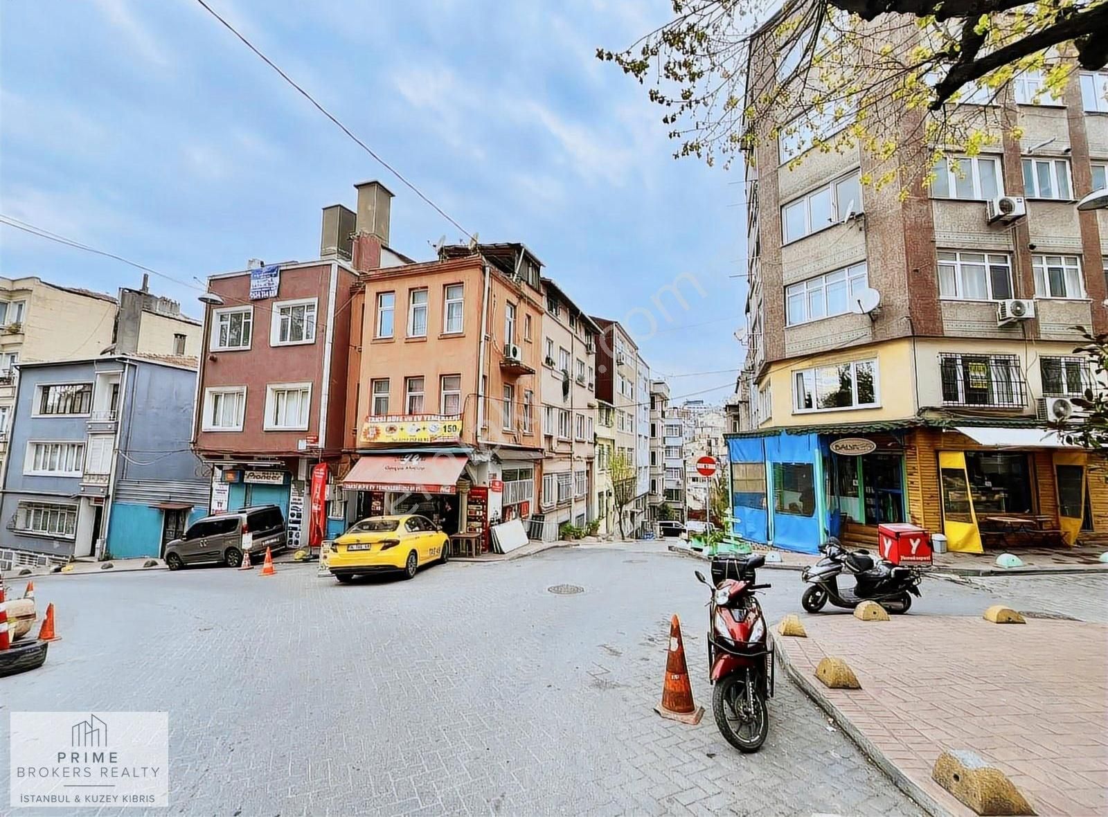 Cihangir Firuzağa'da Müstakil Girişli 1+1 Kiralık Home Ofis - Görsel 10