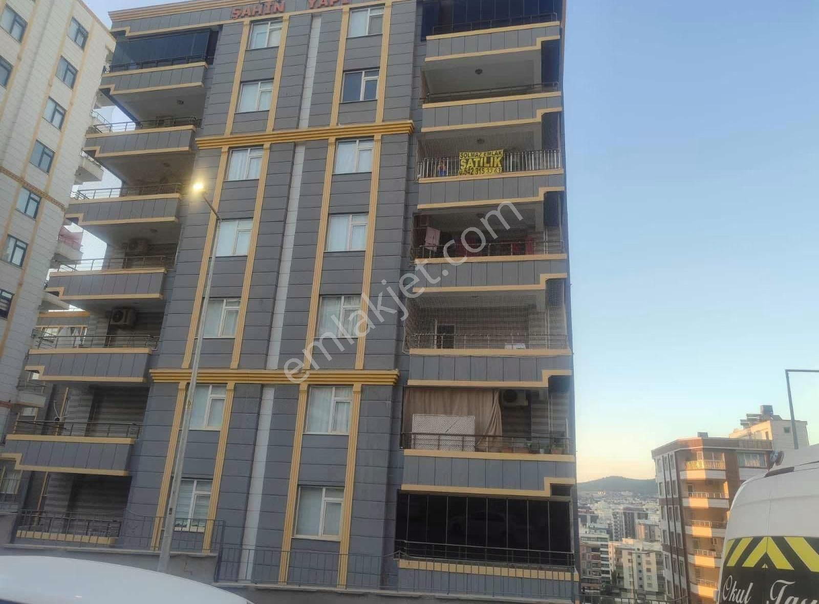 Solmaz Emlak Satılık 3+1