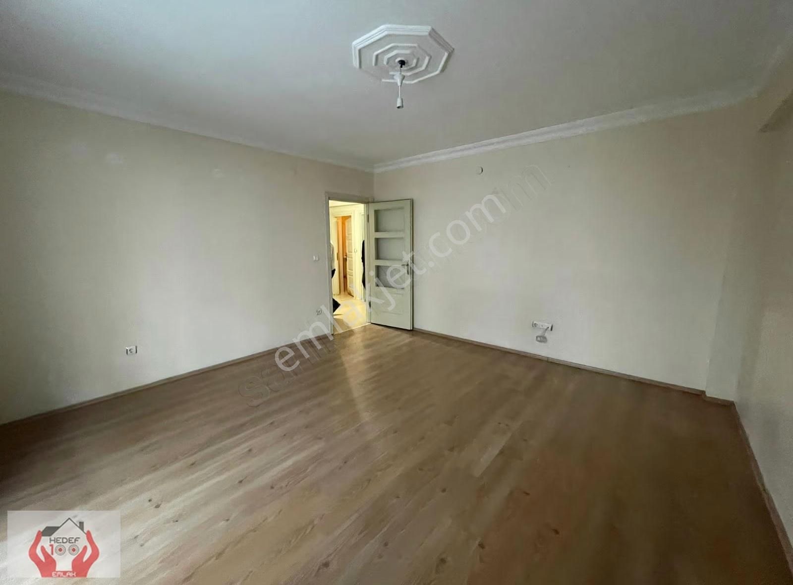 Esenyurt Üçevler Mh Merkezi Konum Yüksek Giriş 2+1 Satılık Daire - Görsel 3