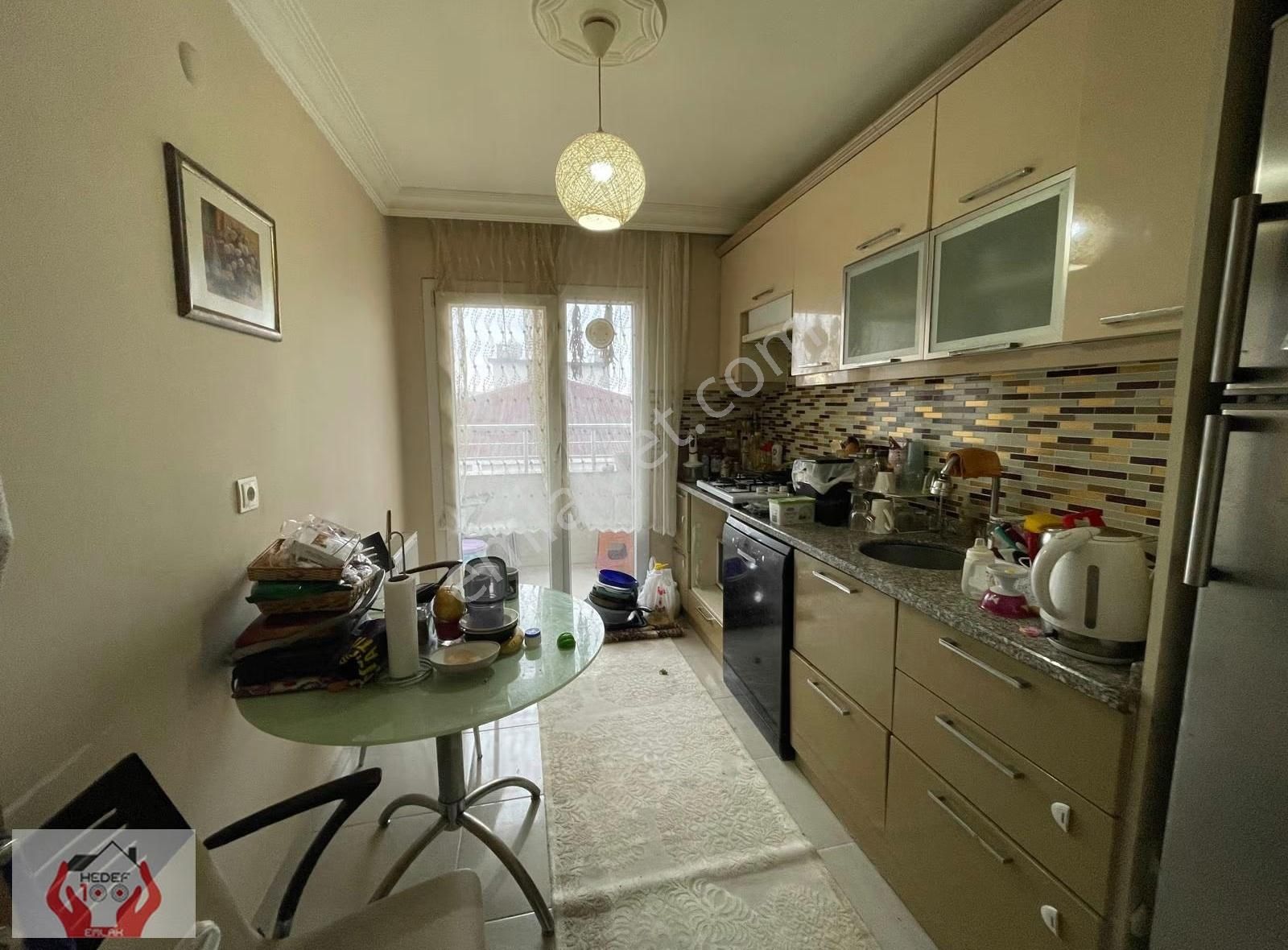 Esenyurt Bağlarçeşme Mah Geniş M2 Aile Binası 2+1 Satılık Daire - Görsel 2