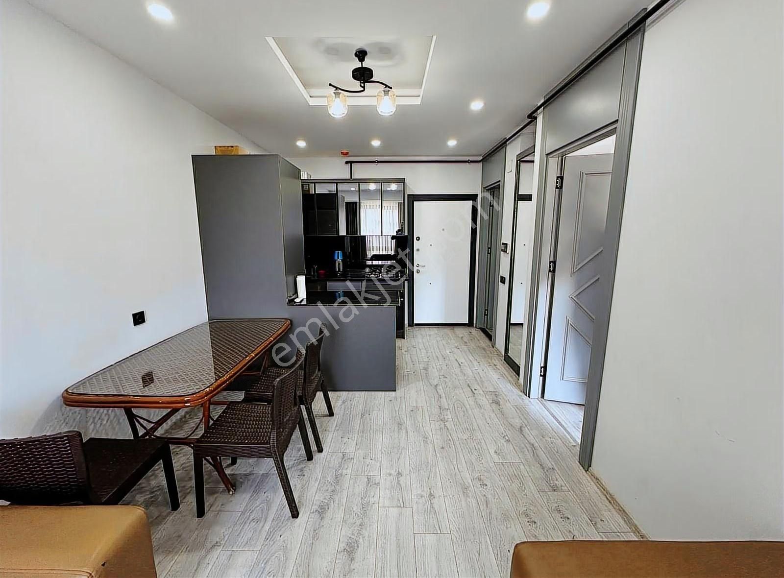 Mezitli Hükümet Konağı Karşısında Satılık Eşyalı 1+1 Daire - Görsel 7