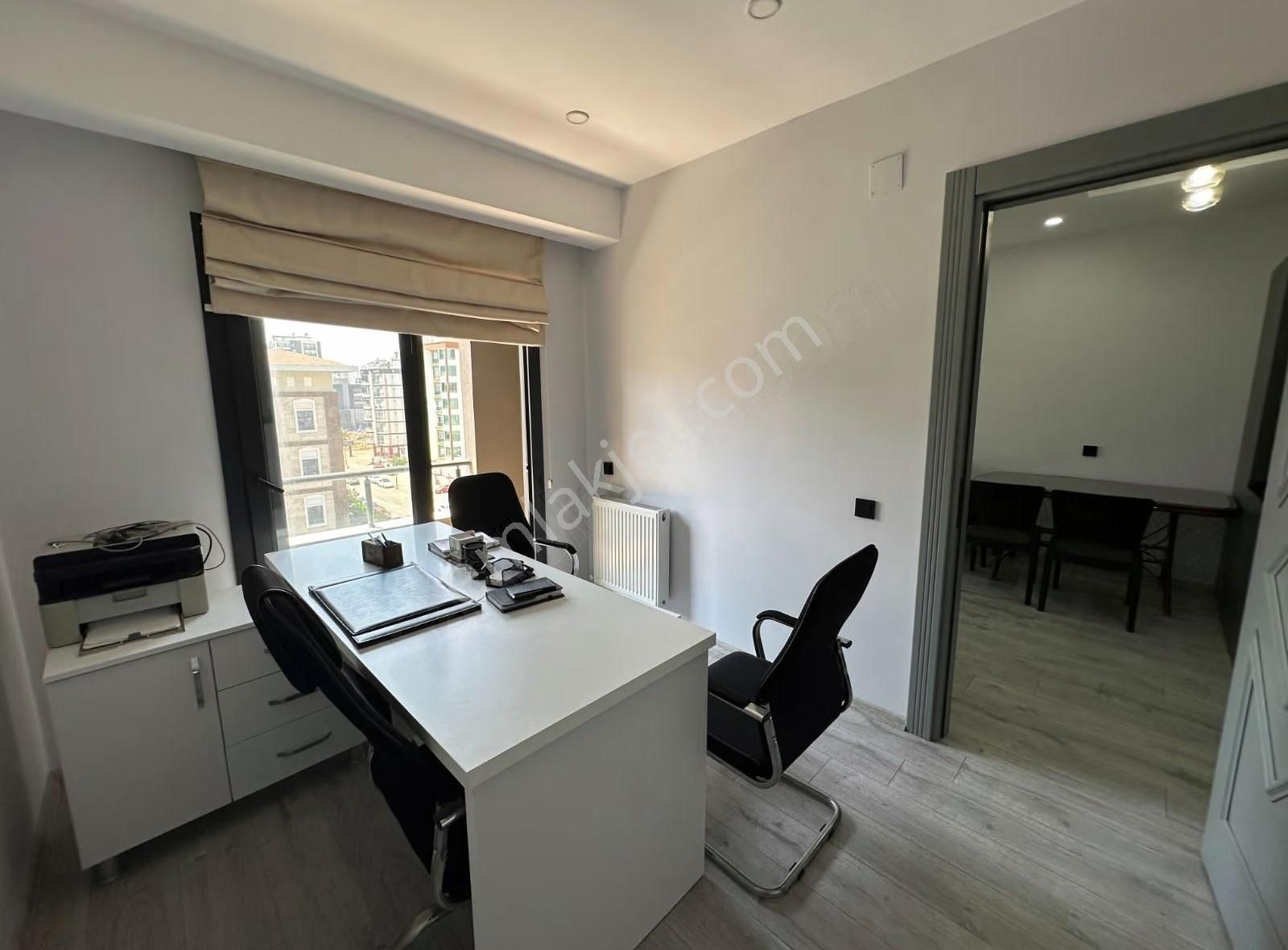 Mezitli Hükümet Konağı Karşısında Satılık Eşyalı 1+1 Daire - Görsel 11