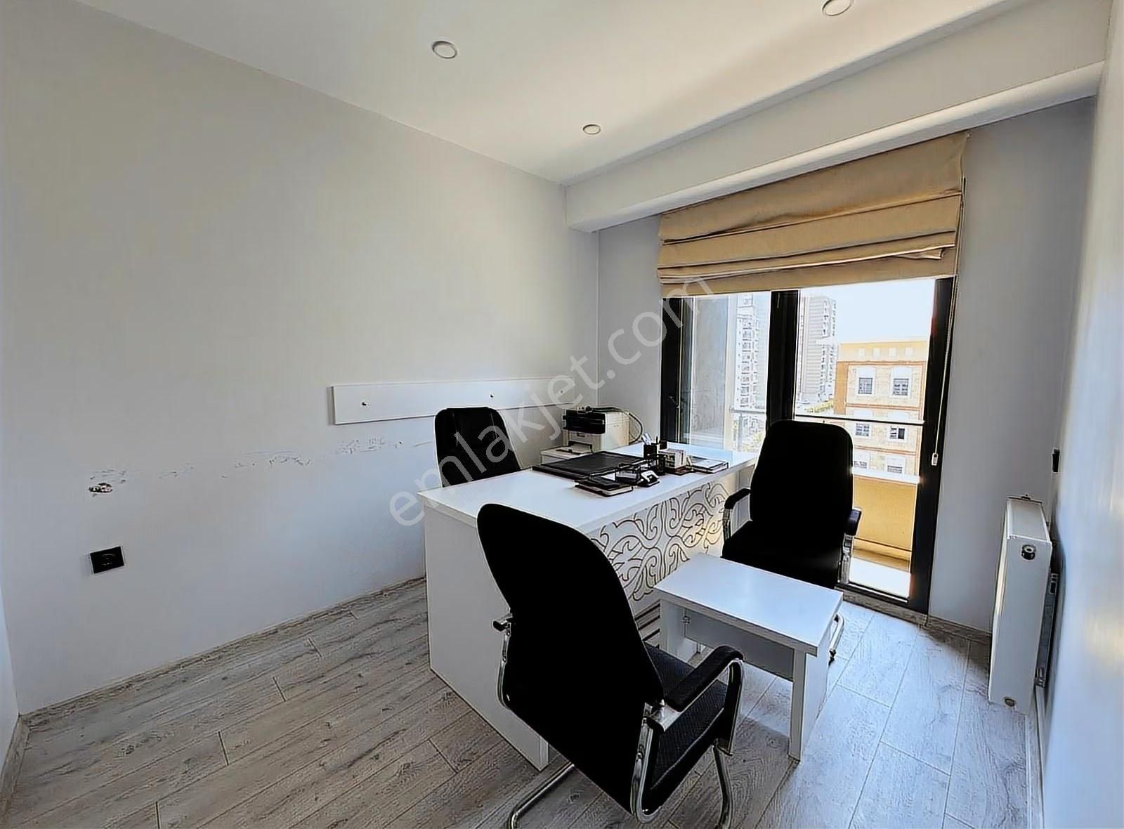 Mezitli Hükümet Konağı Karşısında Satılık Eşyalı 1+1 Daire - Görsel 8