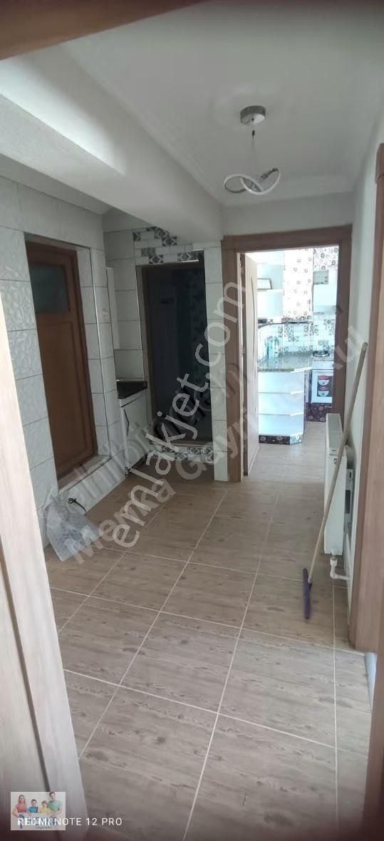 Akpınar Mahallesinde Merkezi Konumda Satılık Komple Yeni Bina - Görsel 19