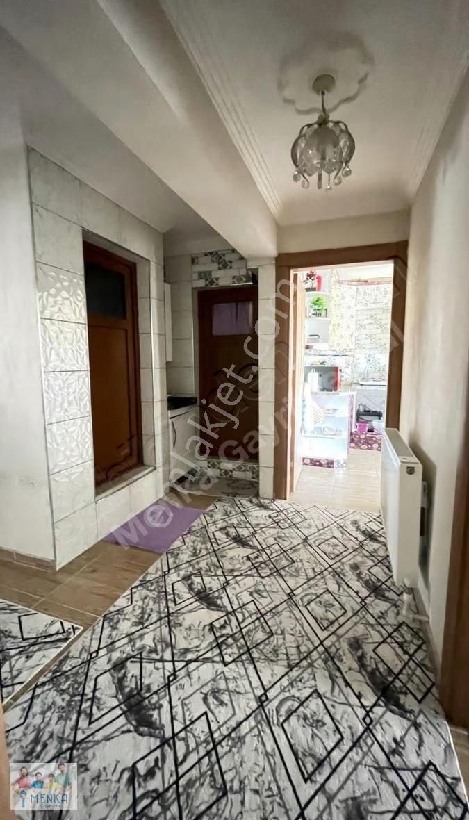 Akpınar Mahallesinde Merkezi Konumda Satılık Komple Yeni Bina - Görsel 12