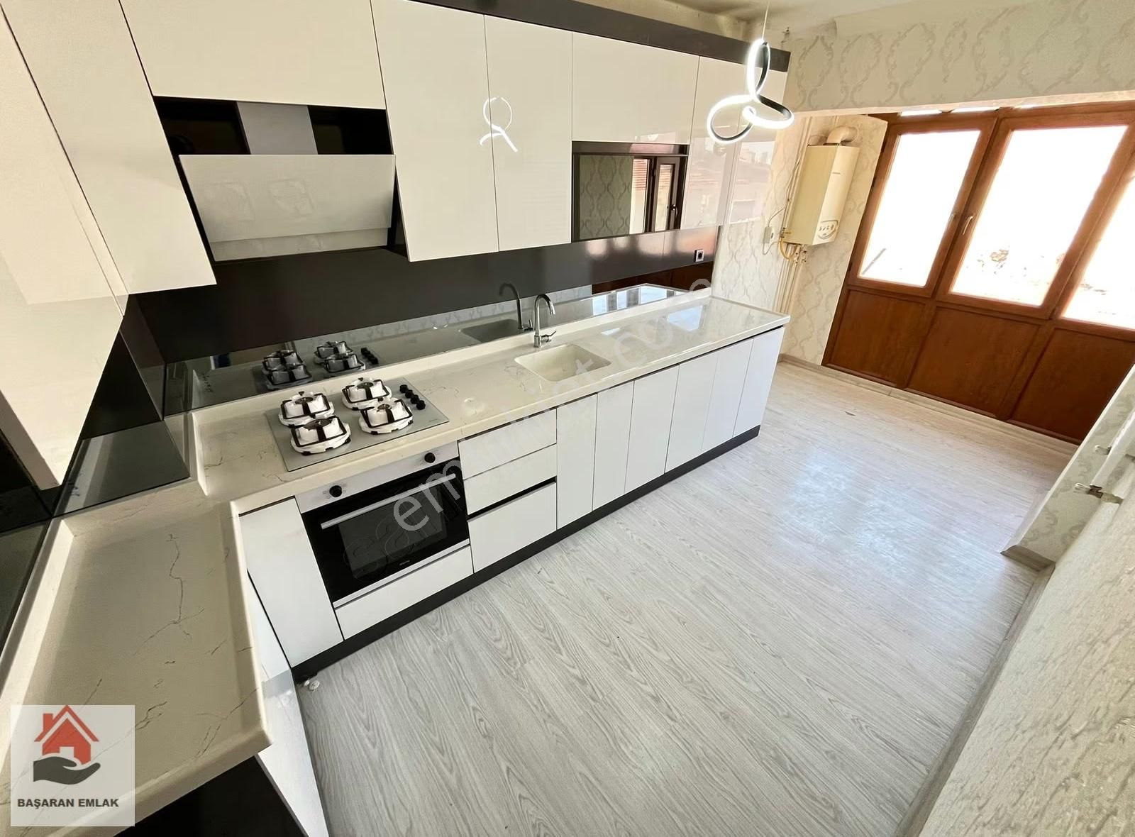 █3+1 Cadde Üzeri Full Yapılı █ Kilerli Kullanışlı Daire Fırsatı█