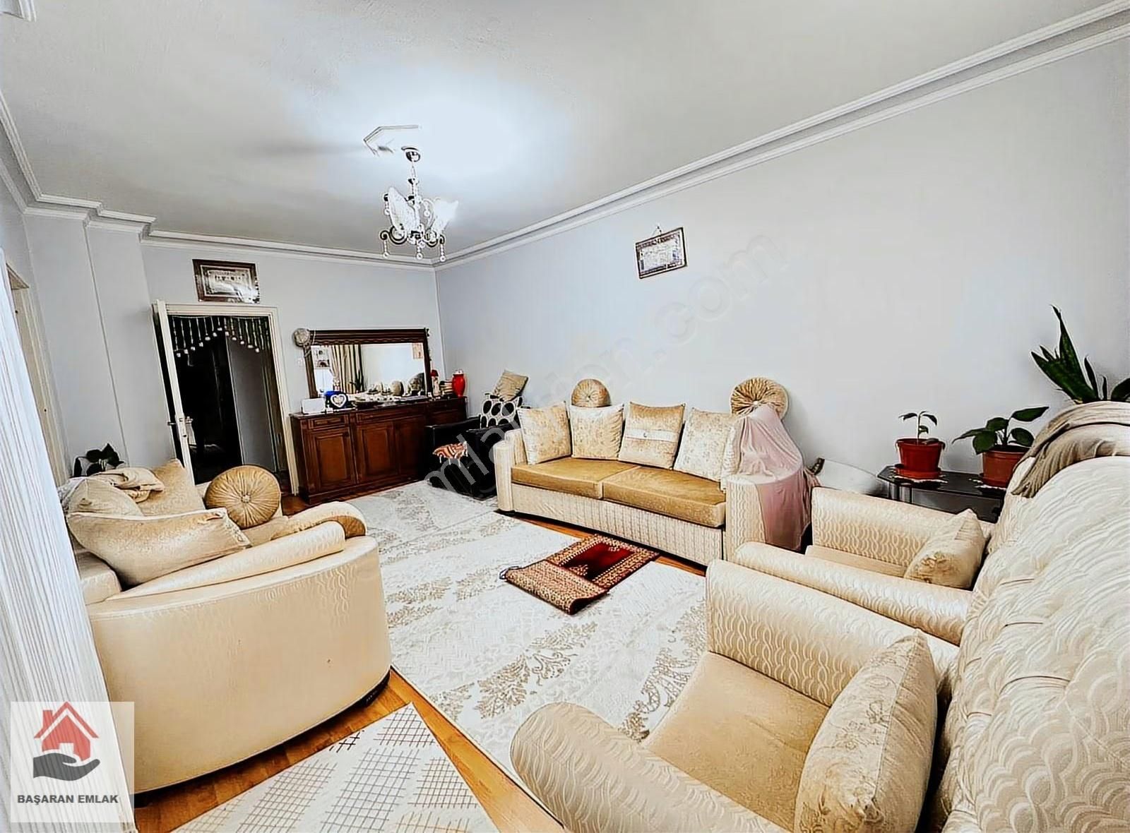 █ Malazgirt Mah █ 3+1 Köşebaşı Arakatta Cadde Cp. Yapılı Daire █ - Görsel 9