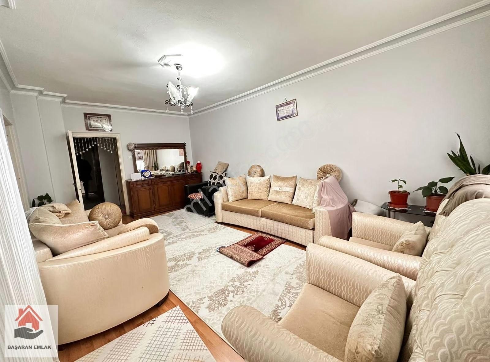 █ Malazgirt Mah █ 3+1 Köşebaşı Arakatta Cadde Cp. Yapılı Daire █ - Görsel 16