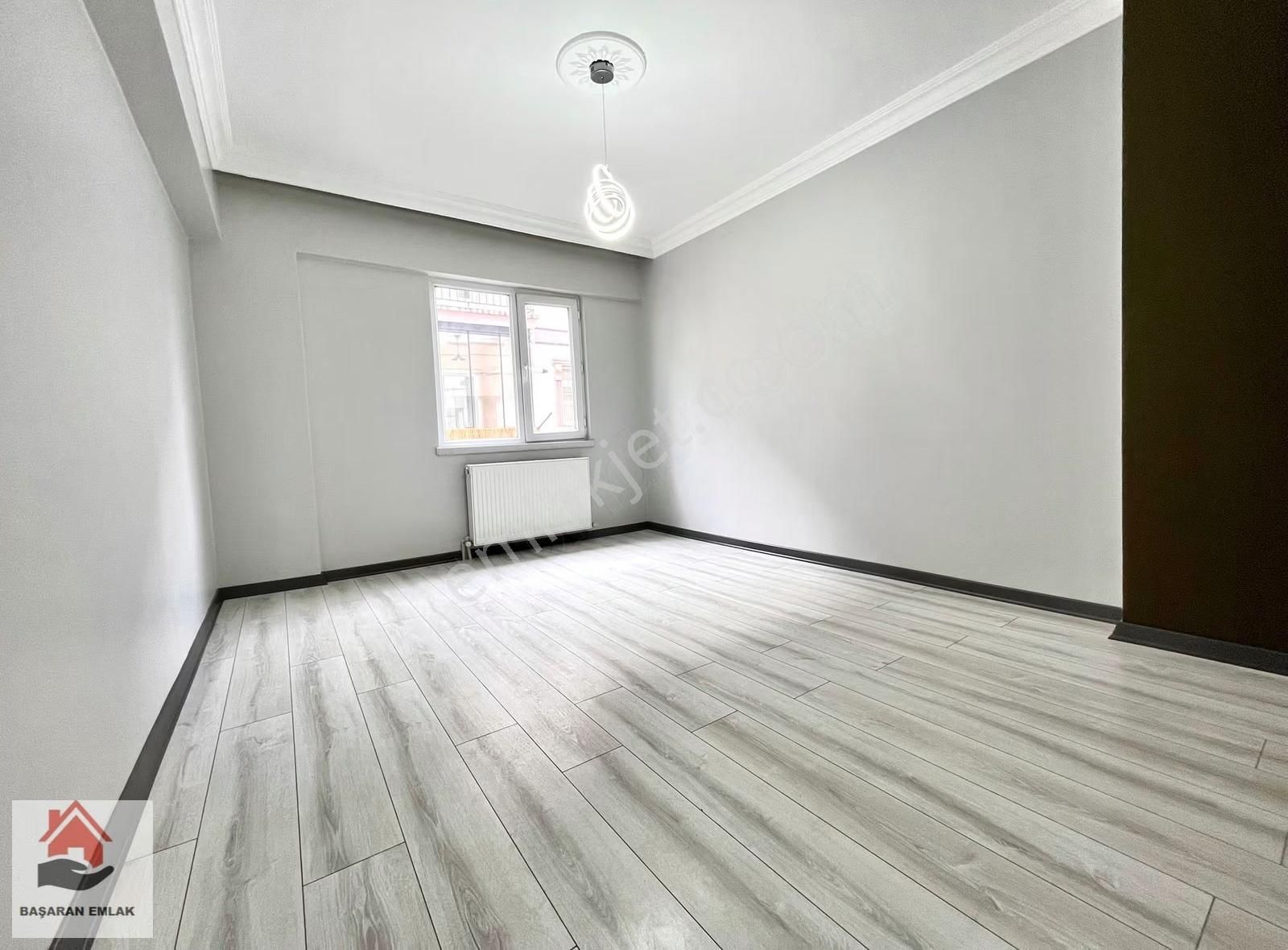 █ 8 Yıllık █ 3+1 Belediye Yakını Arakatta Megalüx Site Dairesi █ - Görsel 8