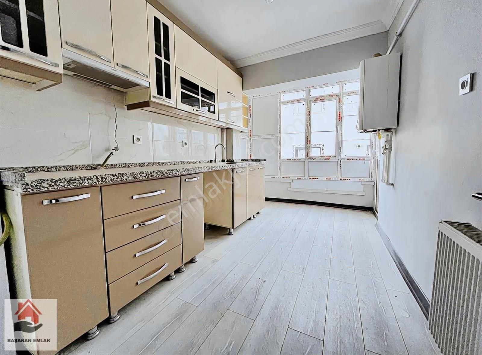 █ Cadde Üzeri█ 3+1 Arakatta Site İçinde Ön Cp. Full Yapılı Daire - Görsel 4