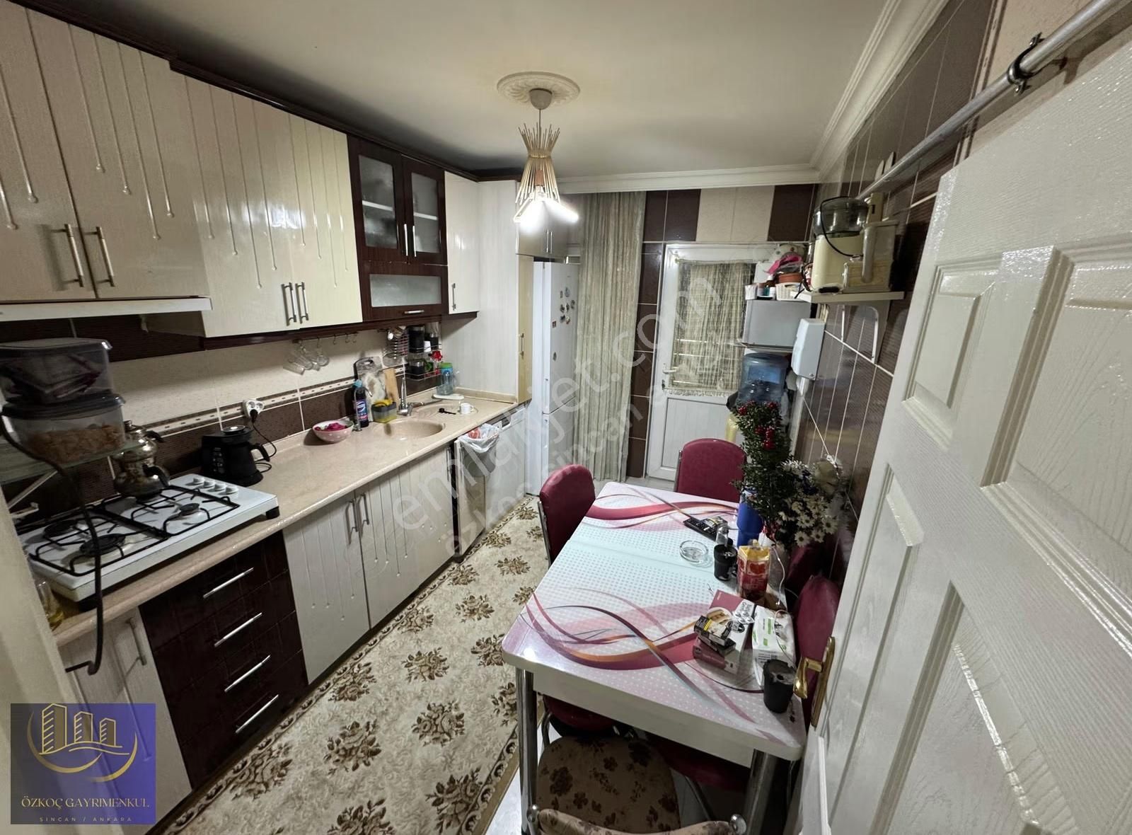 Akşemsettin'de 4+1 Bağımsız Asansörlü 10 Yıllık Full+full Yapılı - Görsel 11