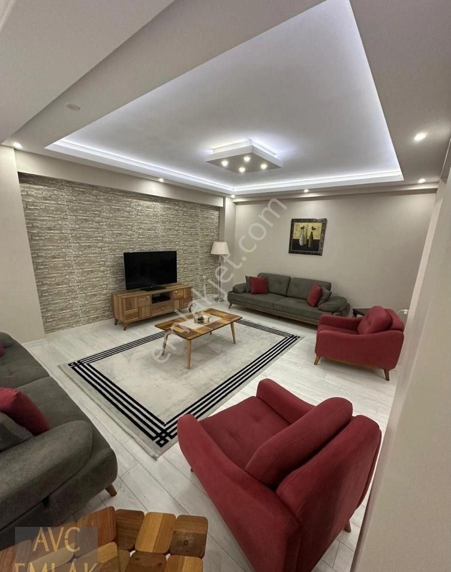 Küçükçekmece Gazi Osman Paşa Caddesi'nde Metrobüse Yakın Satılık Lüks Dubleks Daire - Görsel 7