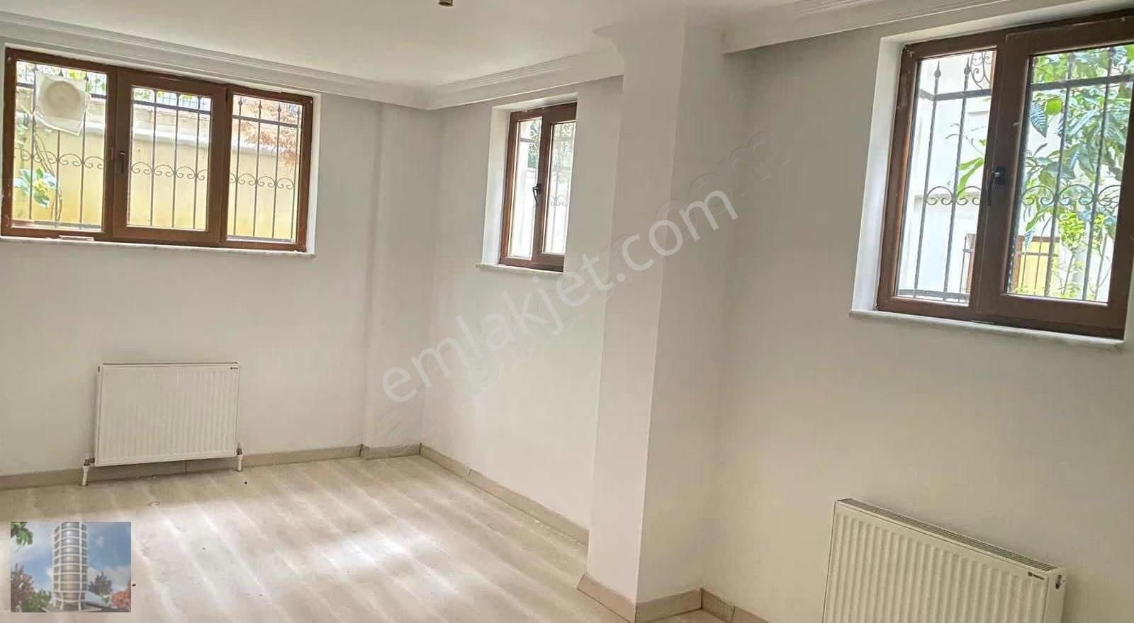Esenevler Mahallesinde Kiralık 1+1 Merkezi Konum Daire - Görsel 17