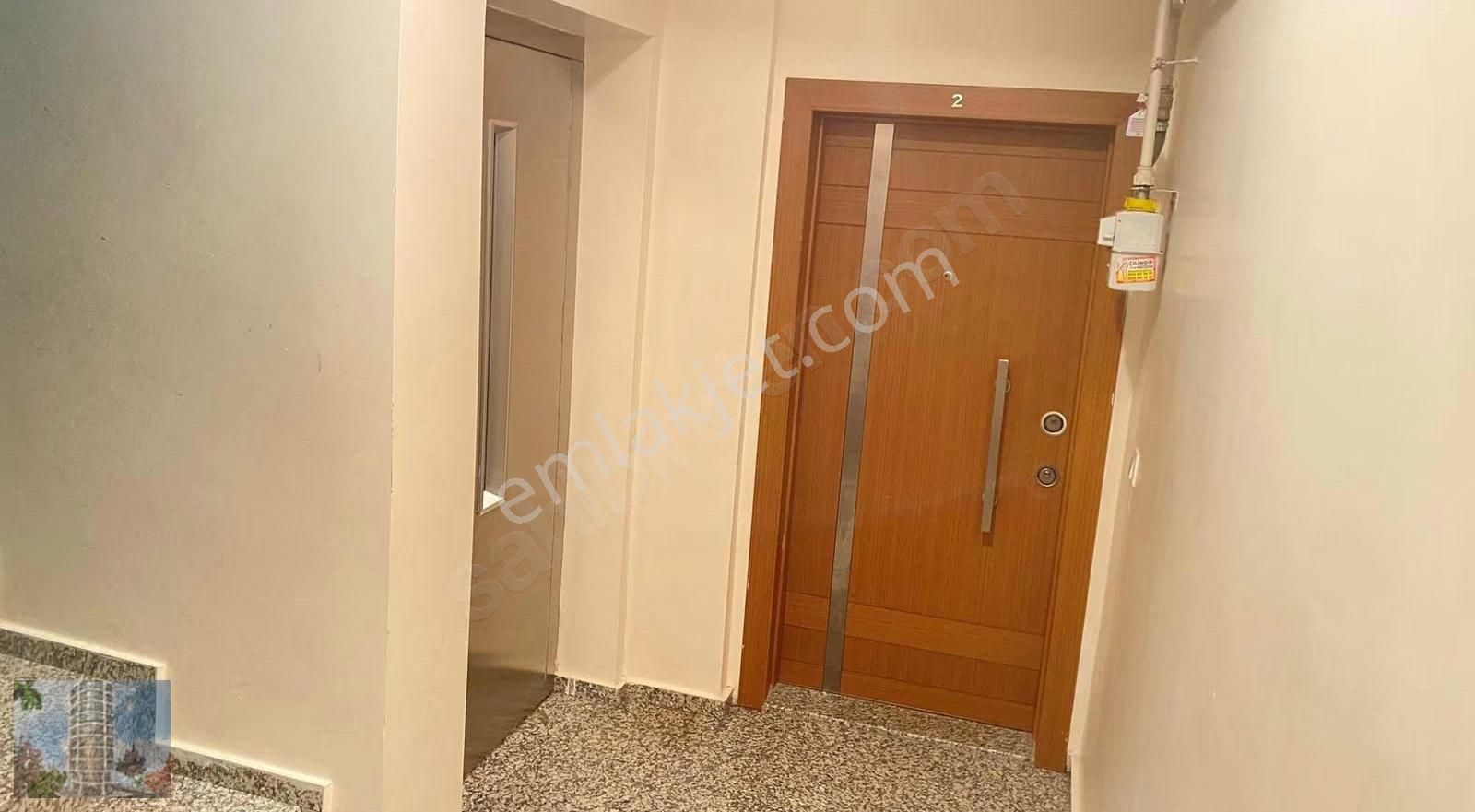 Esenevler Mahallesinde Kiralık 1+1 Merkezi Konum Daire - Görsel 20