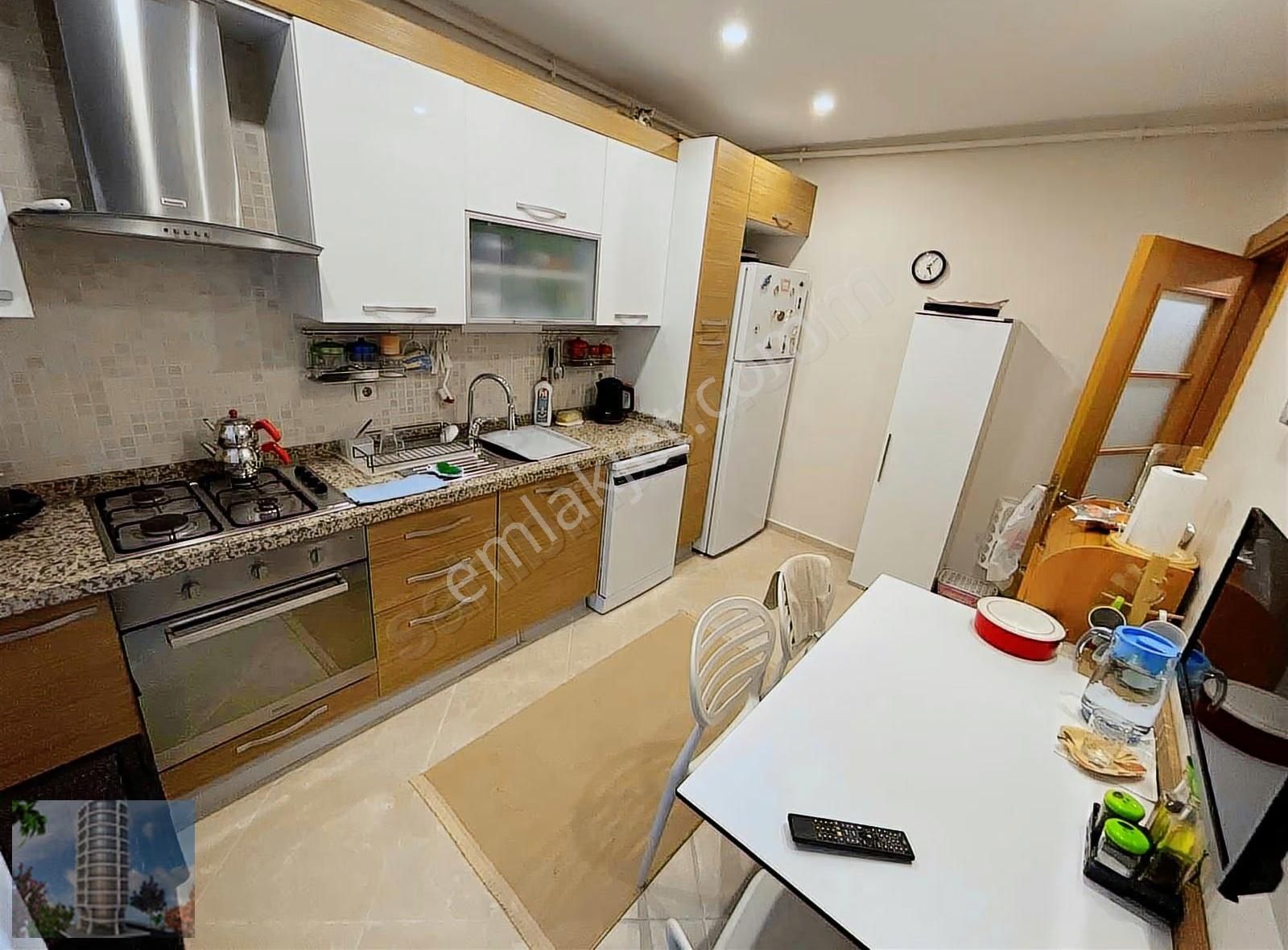 Yunus Emre Caddesi Üzerinde Satılık Lüx 2+1 110m2 Daire - Görsel 26