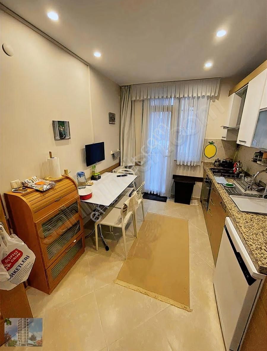 Yunus Emre Caddesi Üzerinde Satılık Lüx 2+1 110m2 Daire - Görsel 13