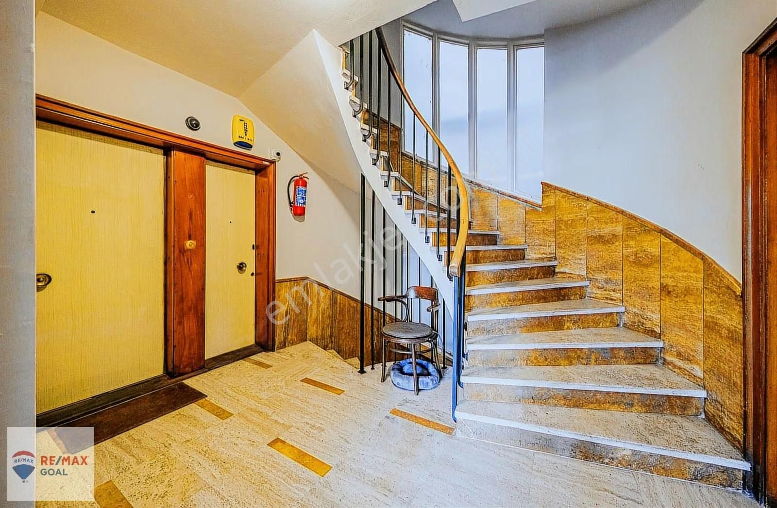 Bebek Sahil'inde 4+1 Satılık Daire - Görsel 11