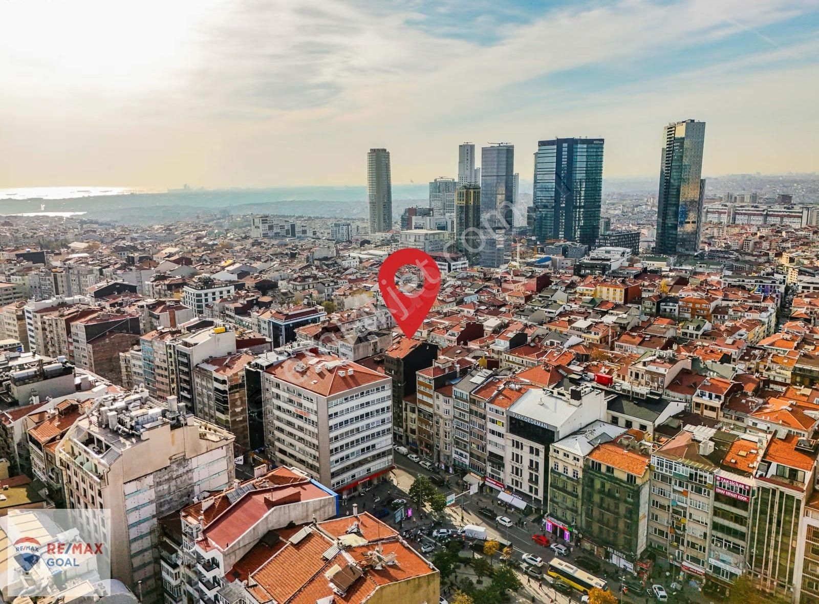 Remax Şirvan'dan Şişli'de Ana Cadde Üzerinde Satılık 3+1 Ofis - Görsel 11
