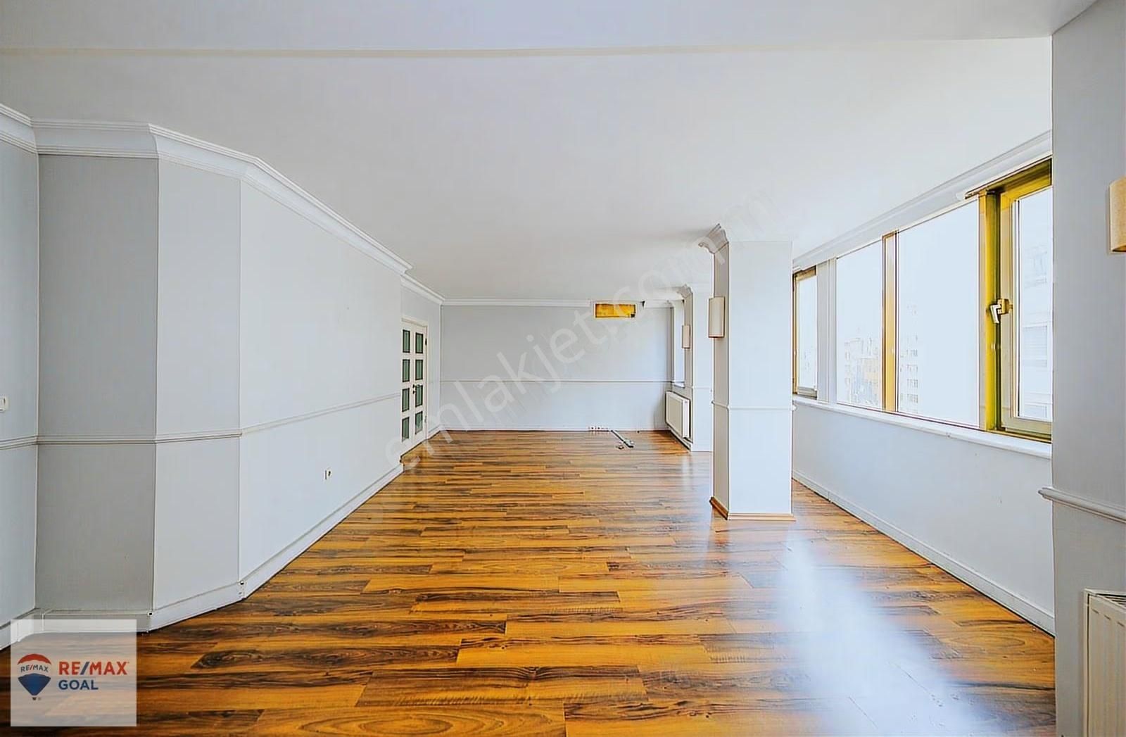 Remax Şirvan'dan Şişli'de Ana Cadde Üzerinde Satılık 3+1 Ofis - Görsel 8