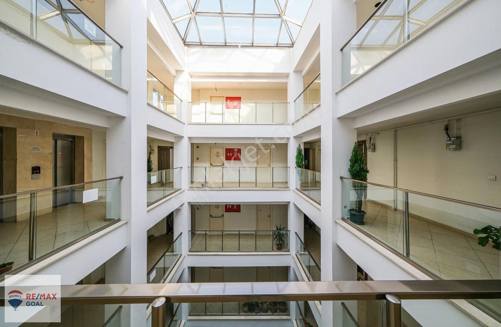 Remax Şirvan'dan Habitat Park Çekmeköy Sitesinde Satılık 3+1 - Görsel 18