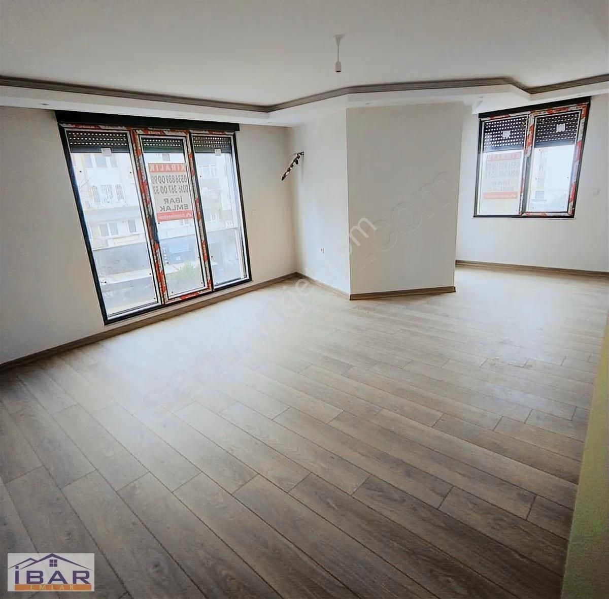 Kuçukyalı Caddede Kiralık 2+1 Daire Guvenlikli Sitede Daire Sfr - Görsel 3