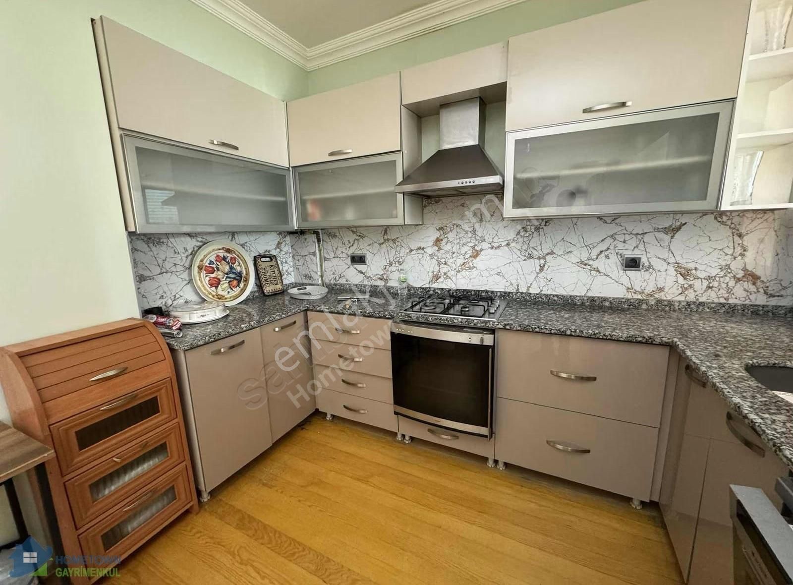 Sarıyer Kireçburnu'nda Bahçe Katı Eşyalı Kiralık 2+1 Daire - Görsel 28