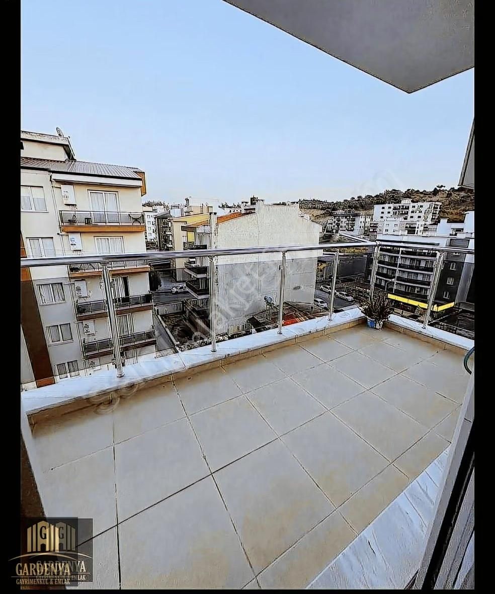 Aileye Full Eşyalı Kiralık Geniş 2+1 Daire - Görsel 14