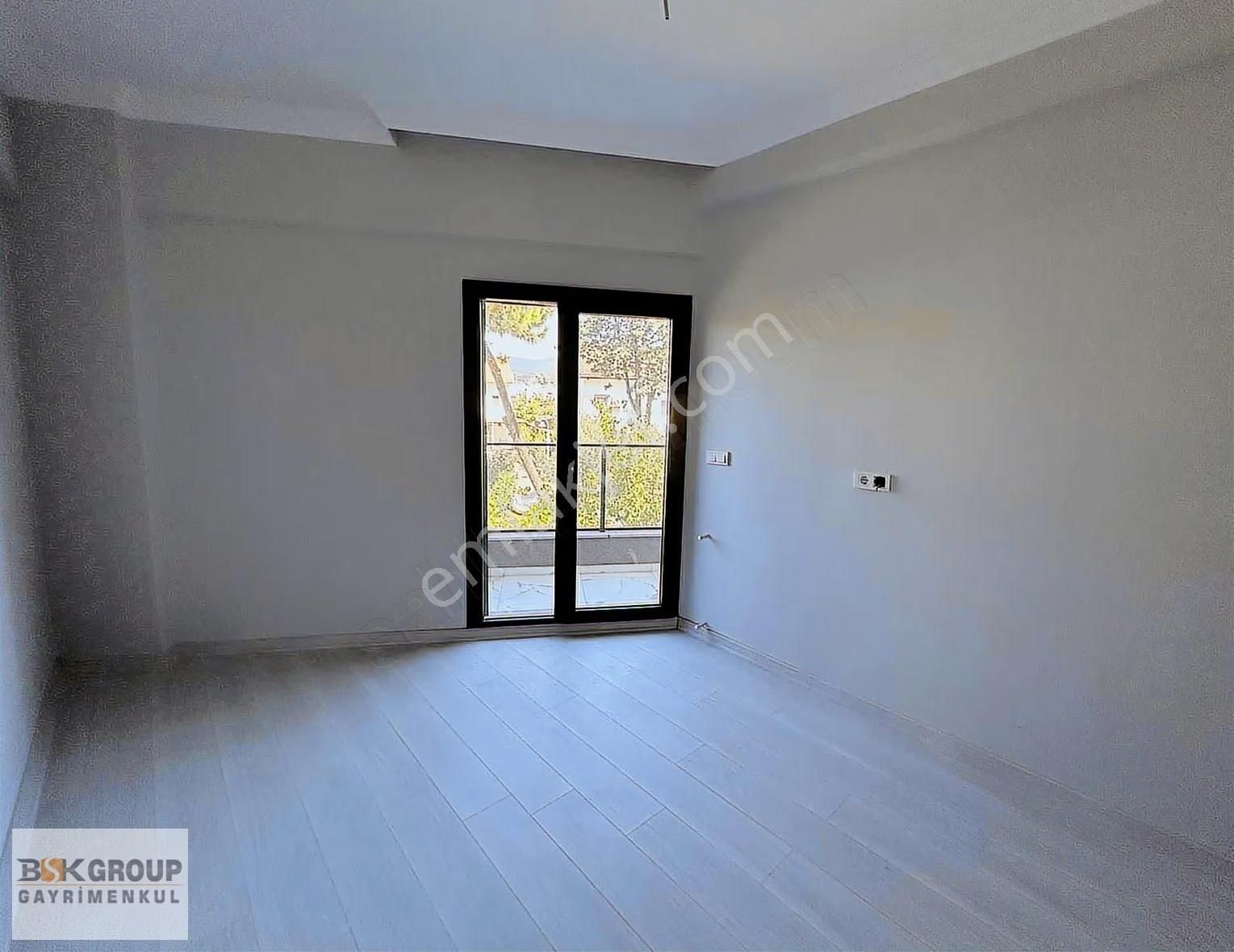 Bsk Dan Denize 50 M Tek Müstakil Geniş Bahçeli Villa - Görsel 9