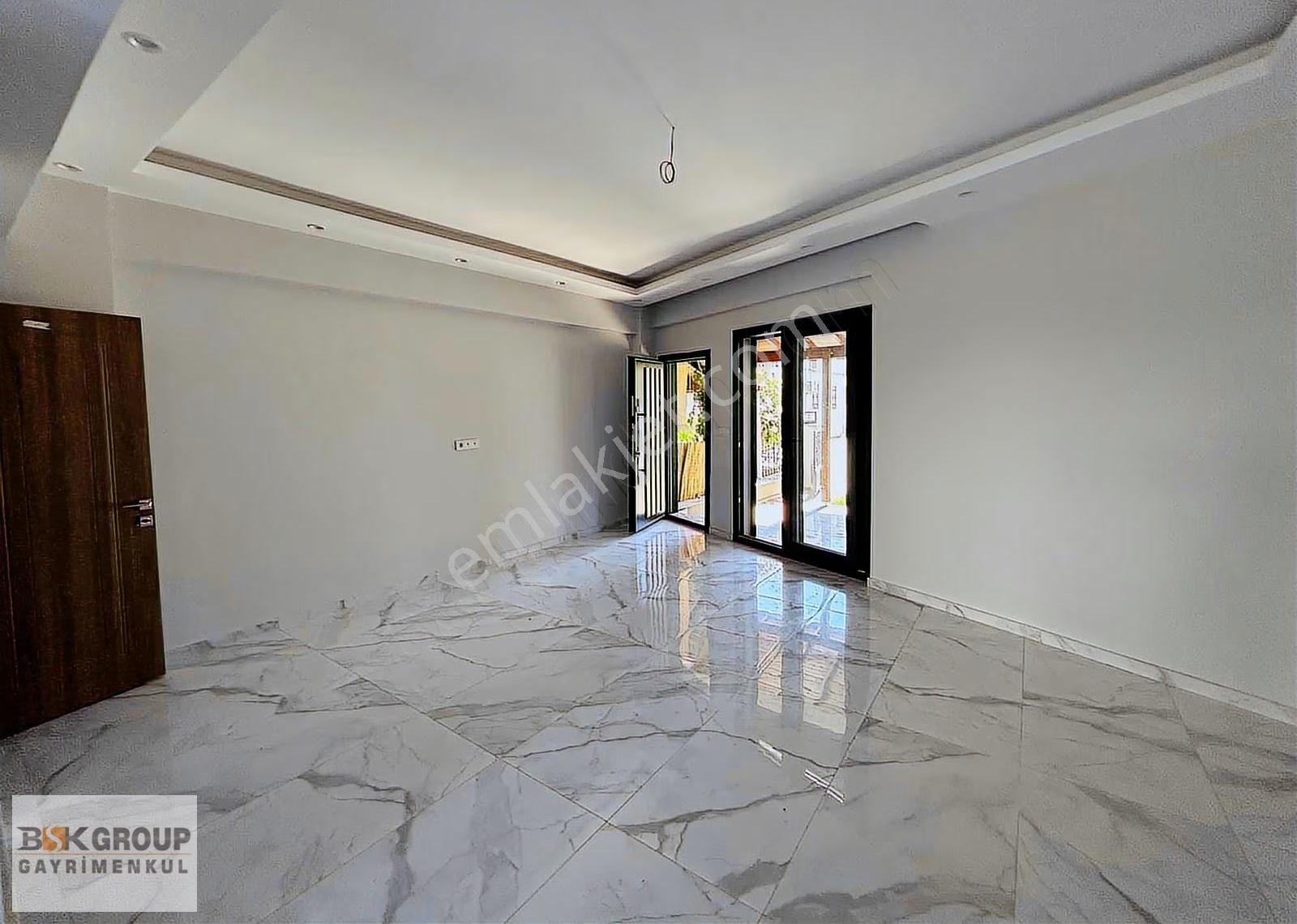 Bsk Dan Denize 50 M Tek Müstakil Geniş Bahçeli Villa - Görsel 5