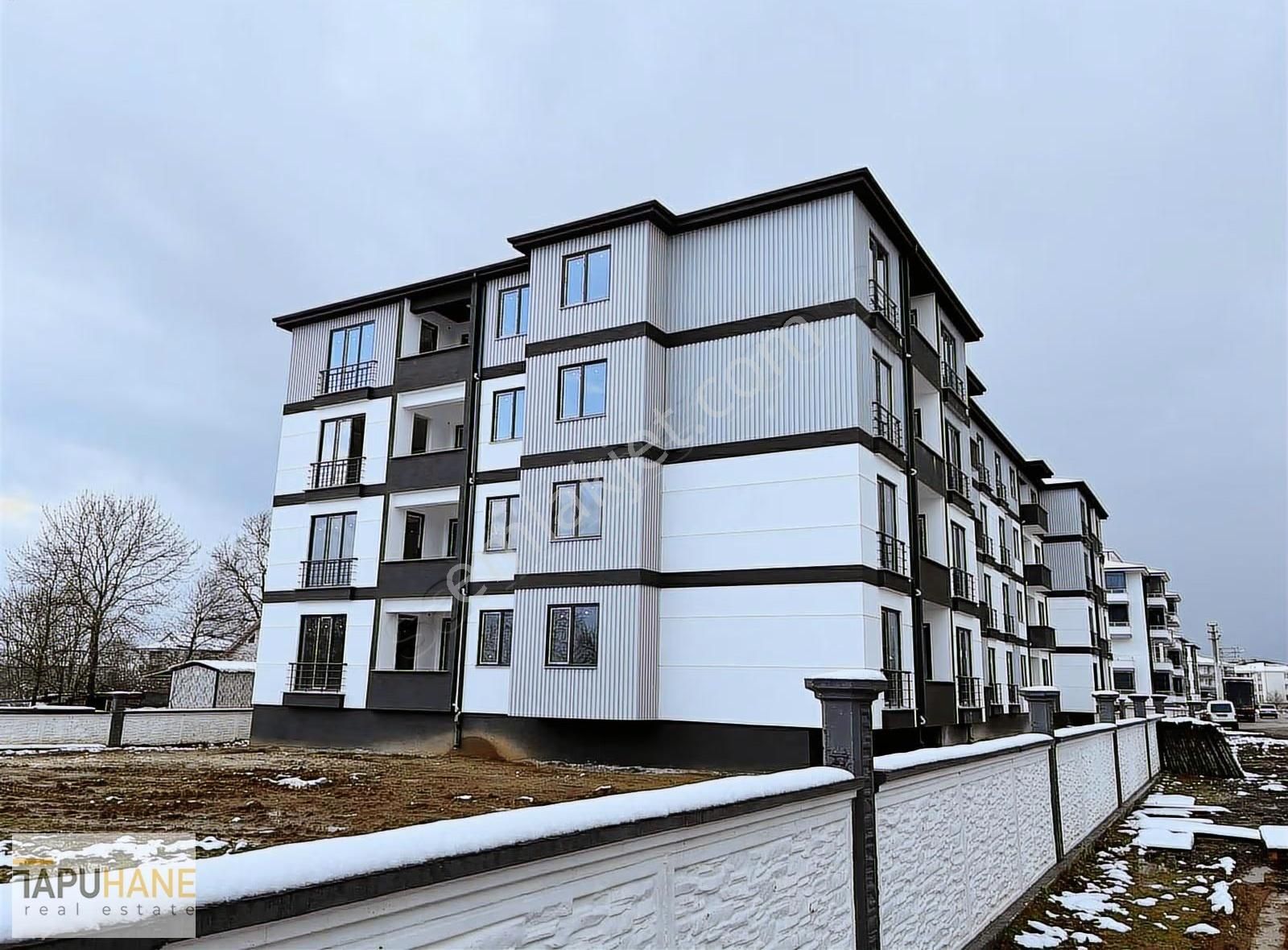 Tapuhaneden Yenimahallede Satılık Sıfır 3+1 Fırsat Daire - Görsel 12