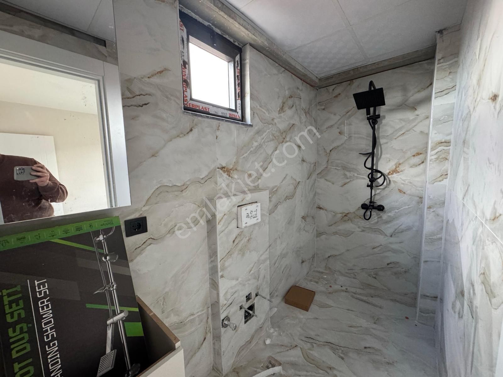 Bereketli De Servergazi Hastahanesinin İkiyüz Metre Yükarısında 3+1 Dairemiz Satılıktır - Görsel 8