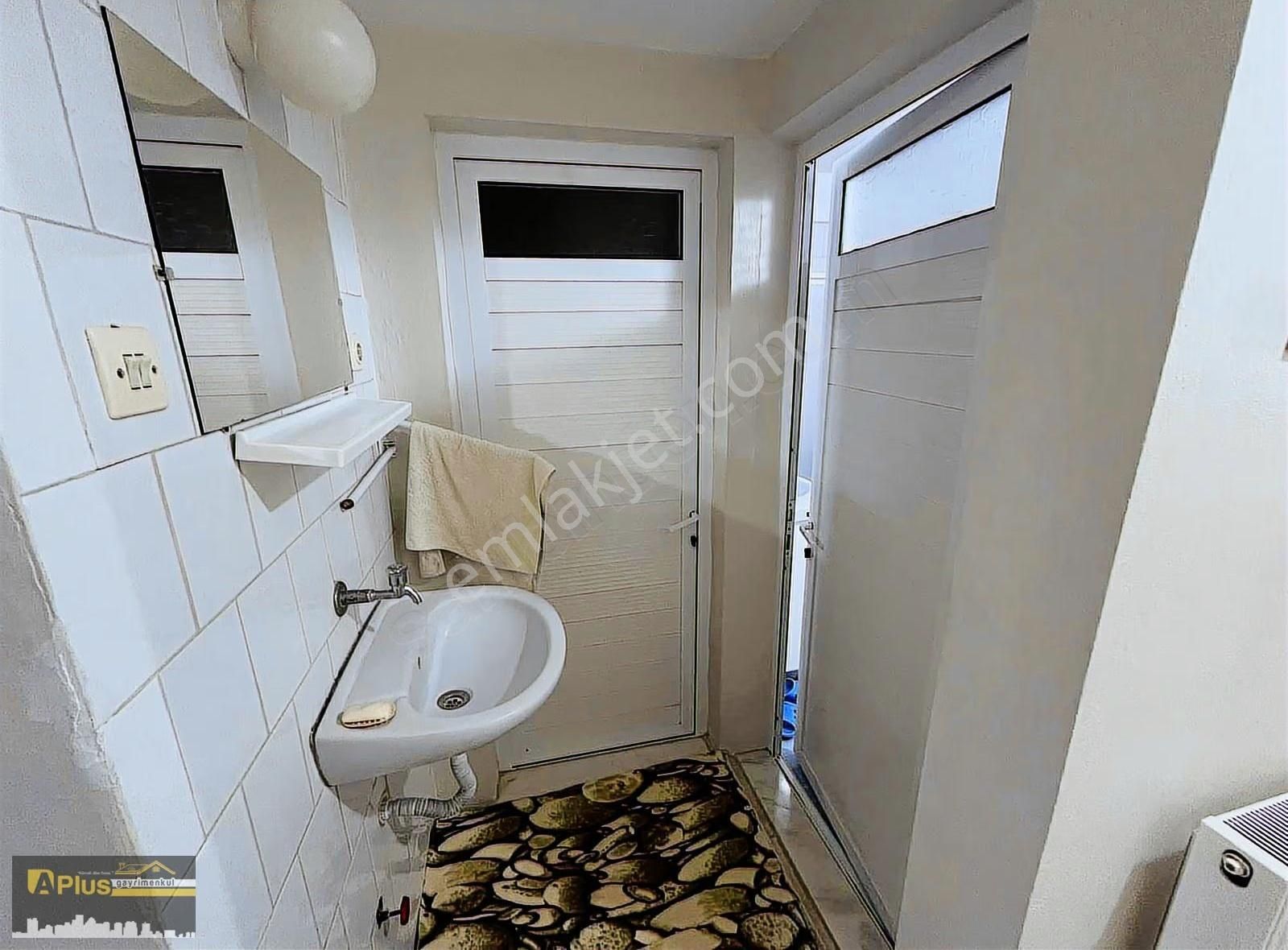 A Plus Gayrimenkulden Adliye Yakını 3+1 Arakat Satılık Daire - Görsel 2