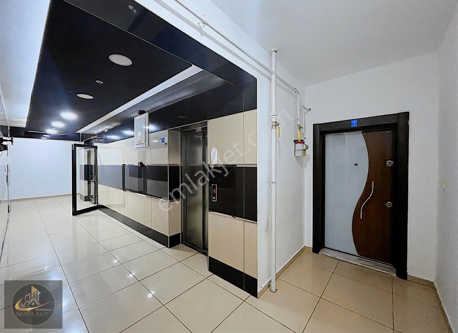 Şefikcan'da Site İçi Modern 4+1 Net 155m² Kullanıma Hazır Daire - Görsel 28