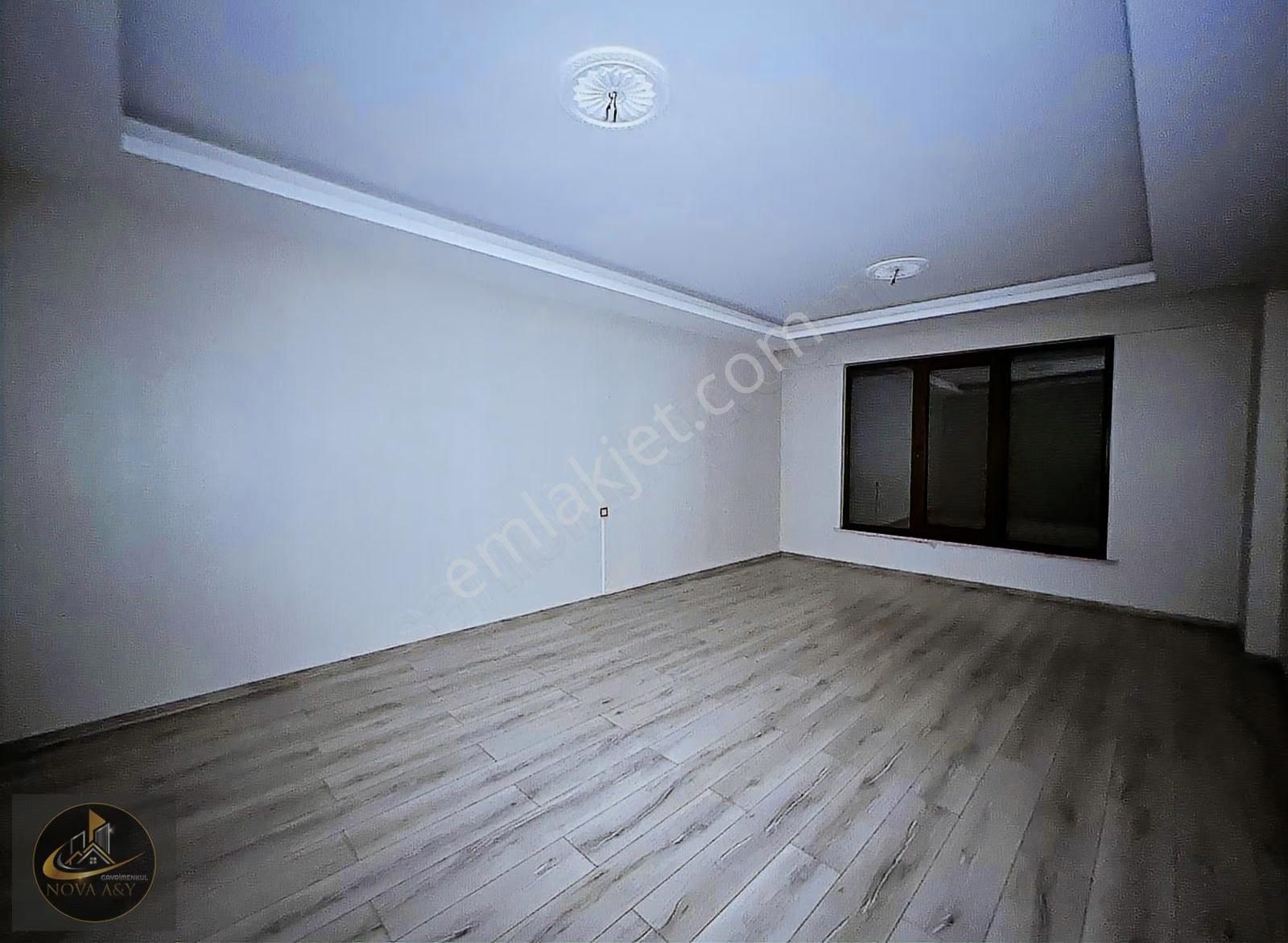 Şefikcan'da Site İçi Modern 4+1 Net 155m² Kullanıma Hazır Daire - Görsel 8