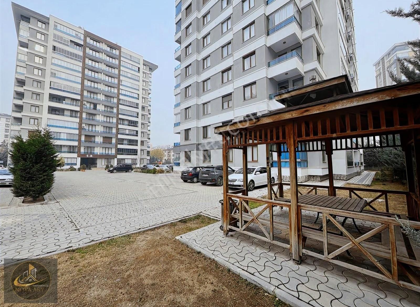 Şefikcan'da Site İçi Modern 4+1 Net 155m² Kullanıma Hazır Daire - Görsel 14